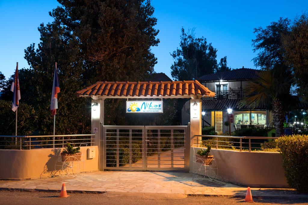Studio Nikos Pythagóreion Exteriör bild