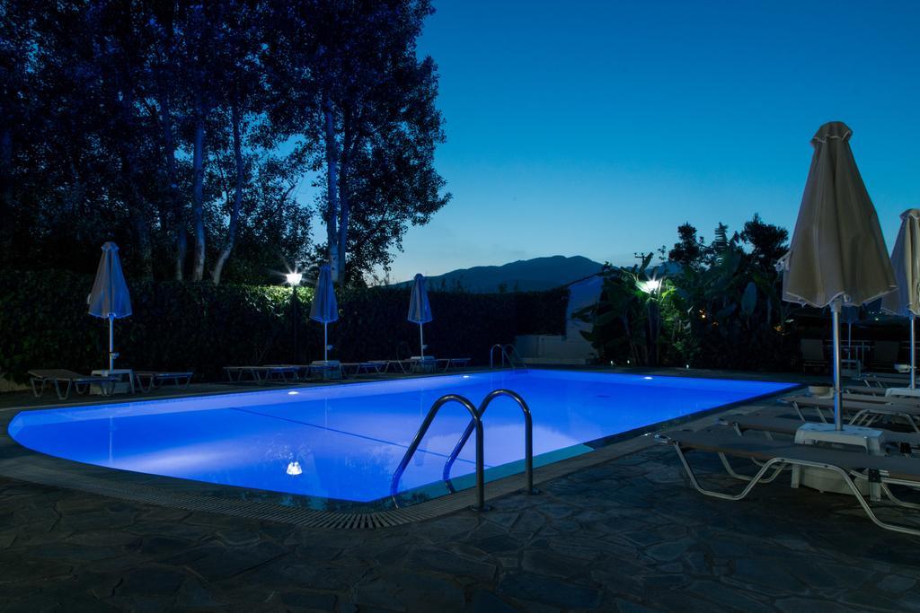 Studio Nikos Pythagóreion Exteriör bild